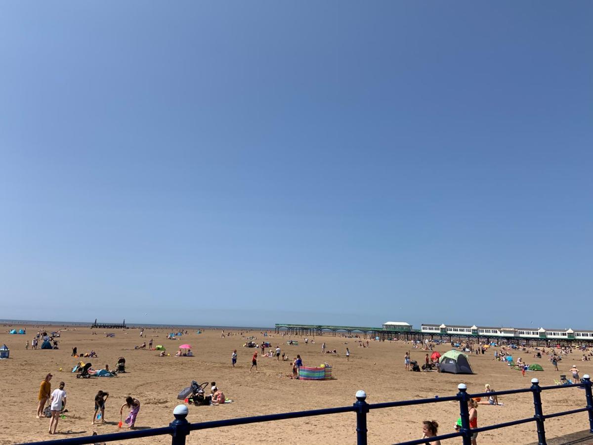 Beach View - Amazing Sea Views Lytham St Annes Exterior foto